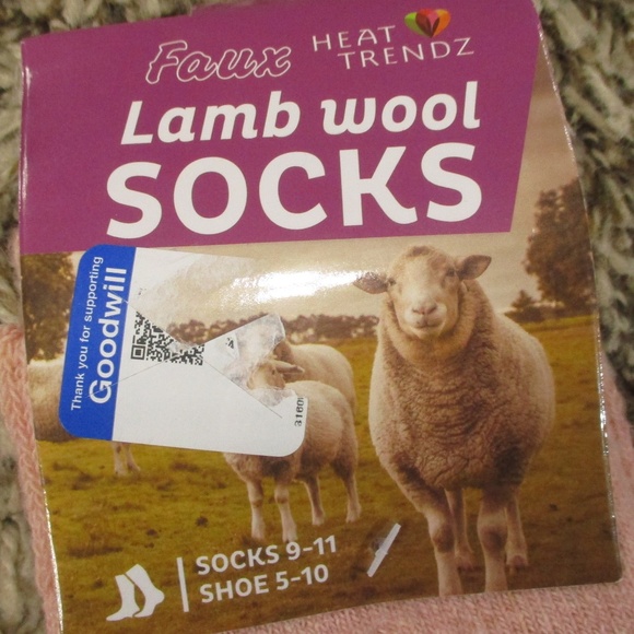 Heat Trendz Steve Madden Socks Bundle Variety 4 Pack Womens 5-10 Sherpa Slumber - Picture 4 of 11